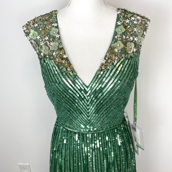 Mac Duggal Sequin And Floral Embellished Evening Gown In Sage 5223 Size 8 New - Picture 3 of 16